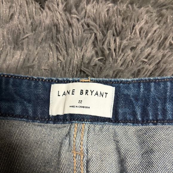 Lane Bryant Classic denim Blue boyfriend capri cropped Jeans shorts size 22 NWT - Picture 2 of 14